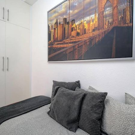 Apartament Duplex Con Vistas Al Mar La Línea de la Concepción Zewnętrze zdjęcie