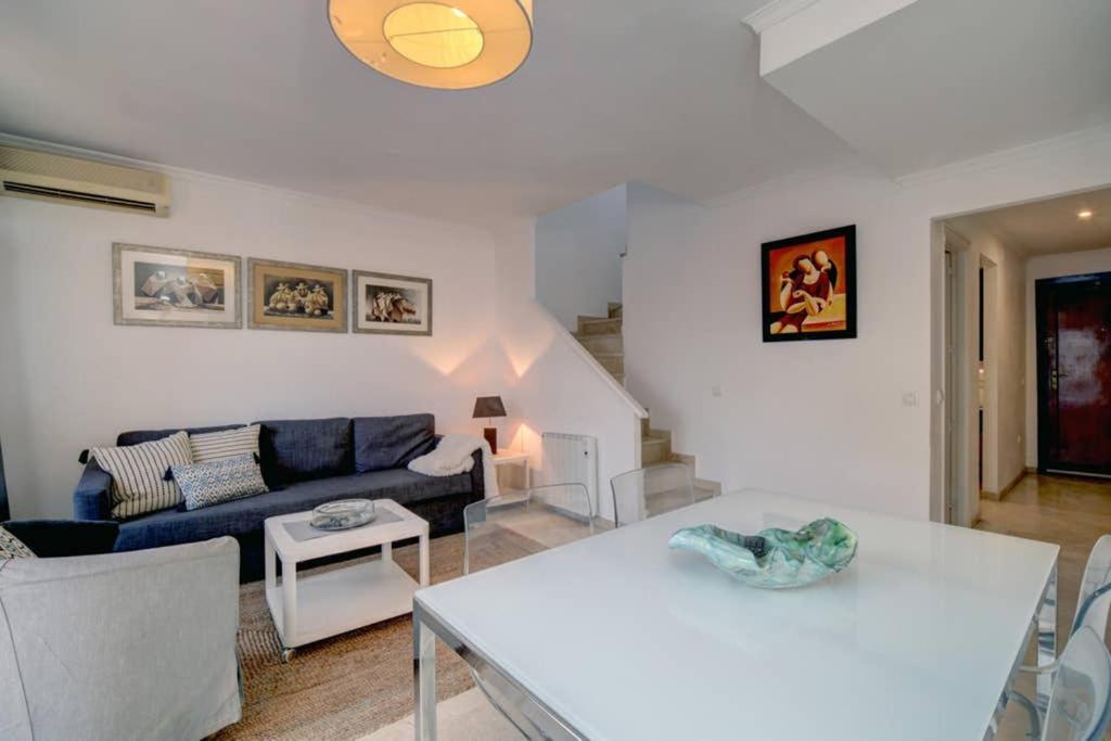 Apartament Duplex Con Vistas Al Mar La Línea de la Concepción Zewnętrze zdjęcie