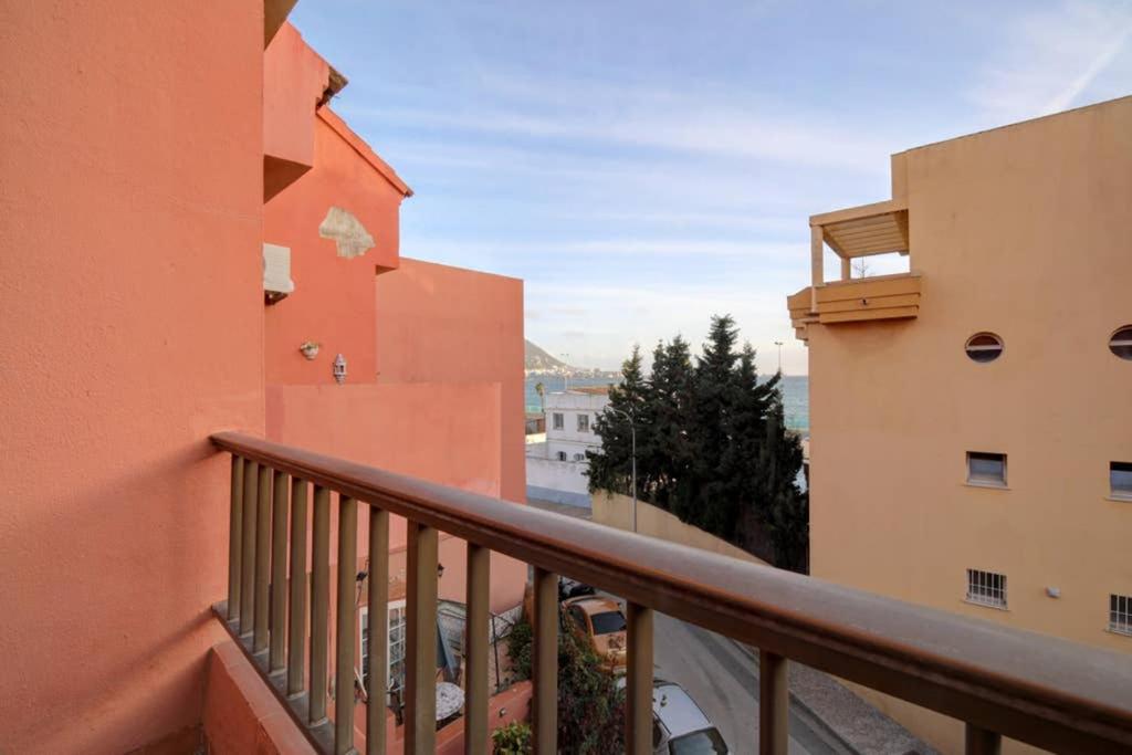 Apartament Duplex Con Vistas Al Mar La Línea de la Concepción Zewnętrze zdjęcie