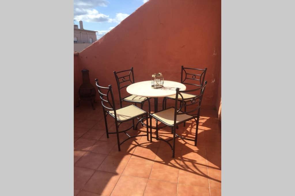 Apartament Duplex Con Vistas Al Mar La Línea de la Concepción Zewnętrze zdjęcie