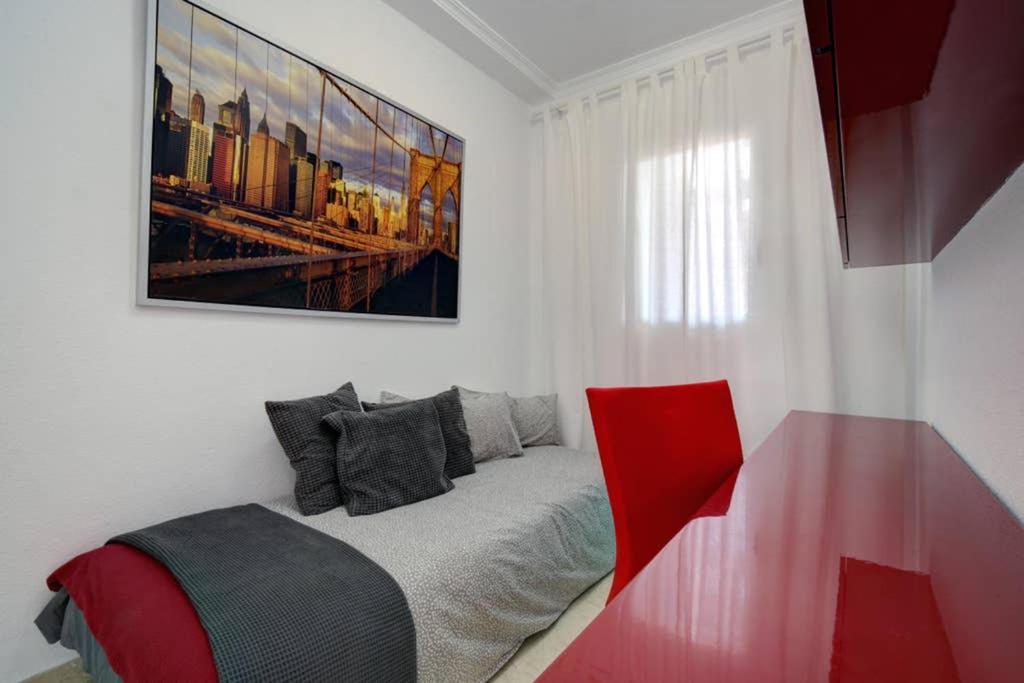 Apartament Duplex Con Vistas Al Mar La Línea de la Concepción Zewnętrze zdjęcie