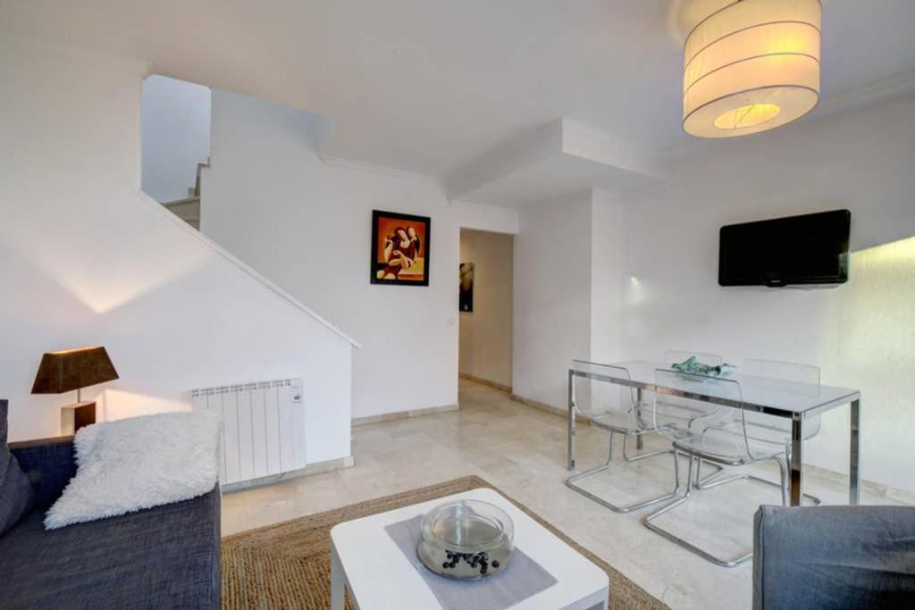 Apartament Duplex Con Vistas Al Mar La Línea de la Concepción Zewnętrze zdjęcie