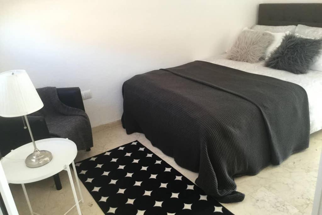 Apartament Duplex Con Vistas Al Mar La Línea de la Concepción Zewnętrze zdjęcie